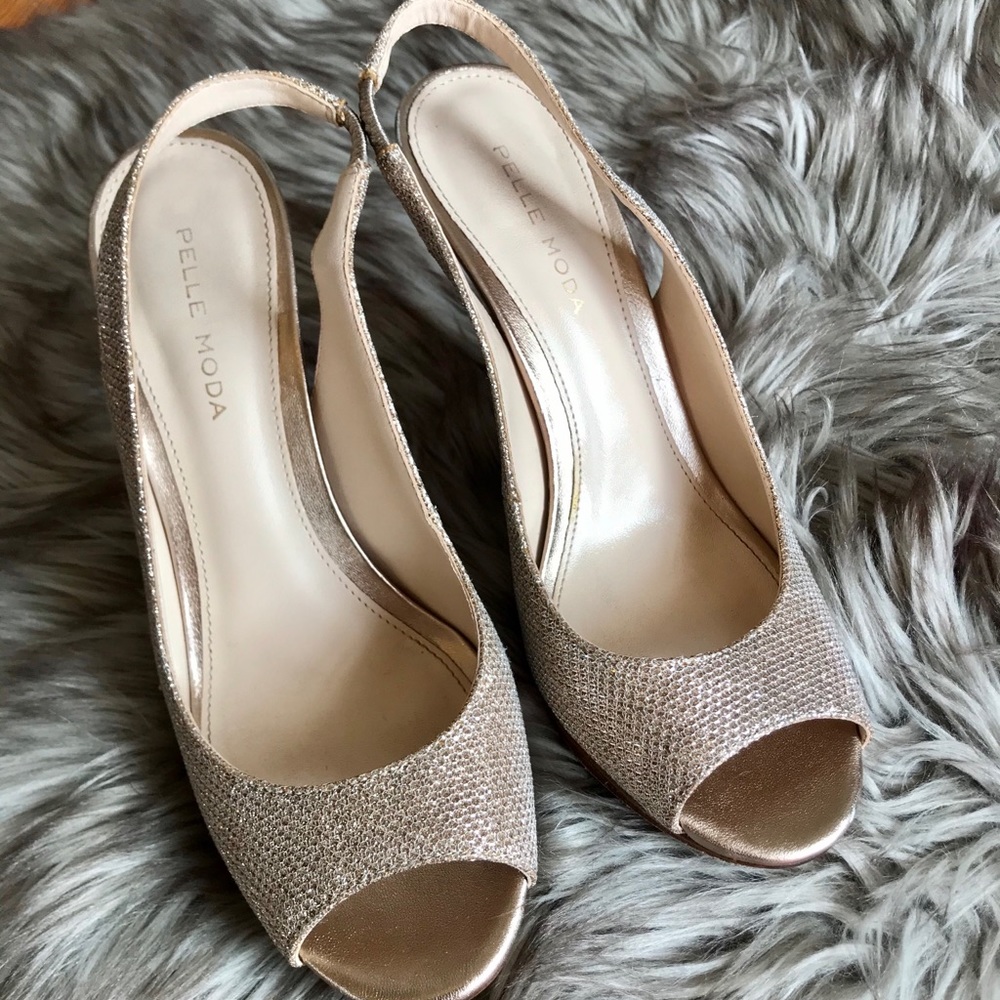 Pelle Moda | Heels - Picture 4 of 6